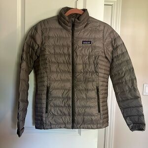 Patagonia women’s small gray puffer